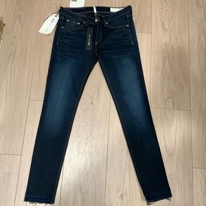 Women’s Jeans. Rag and Bone Skinny size 29. Color Dearborn